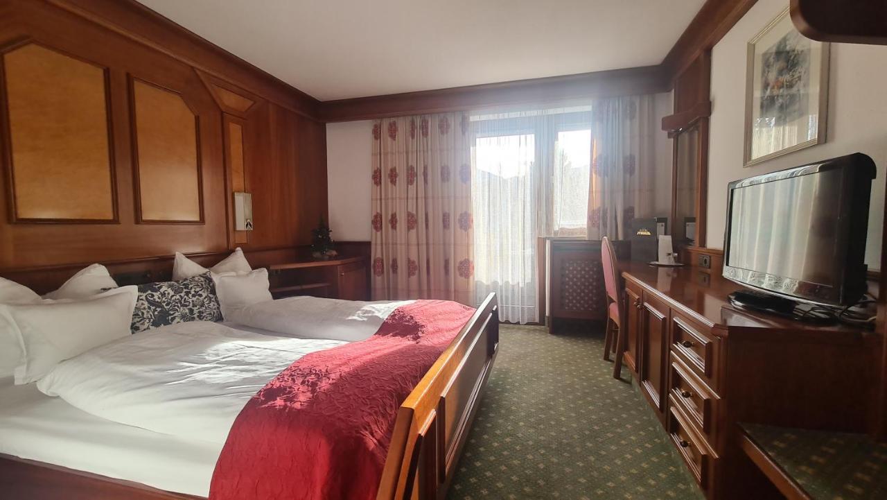 Hotel Tyrolis Zirl Kültér fotó