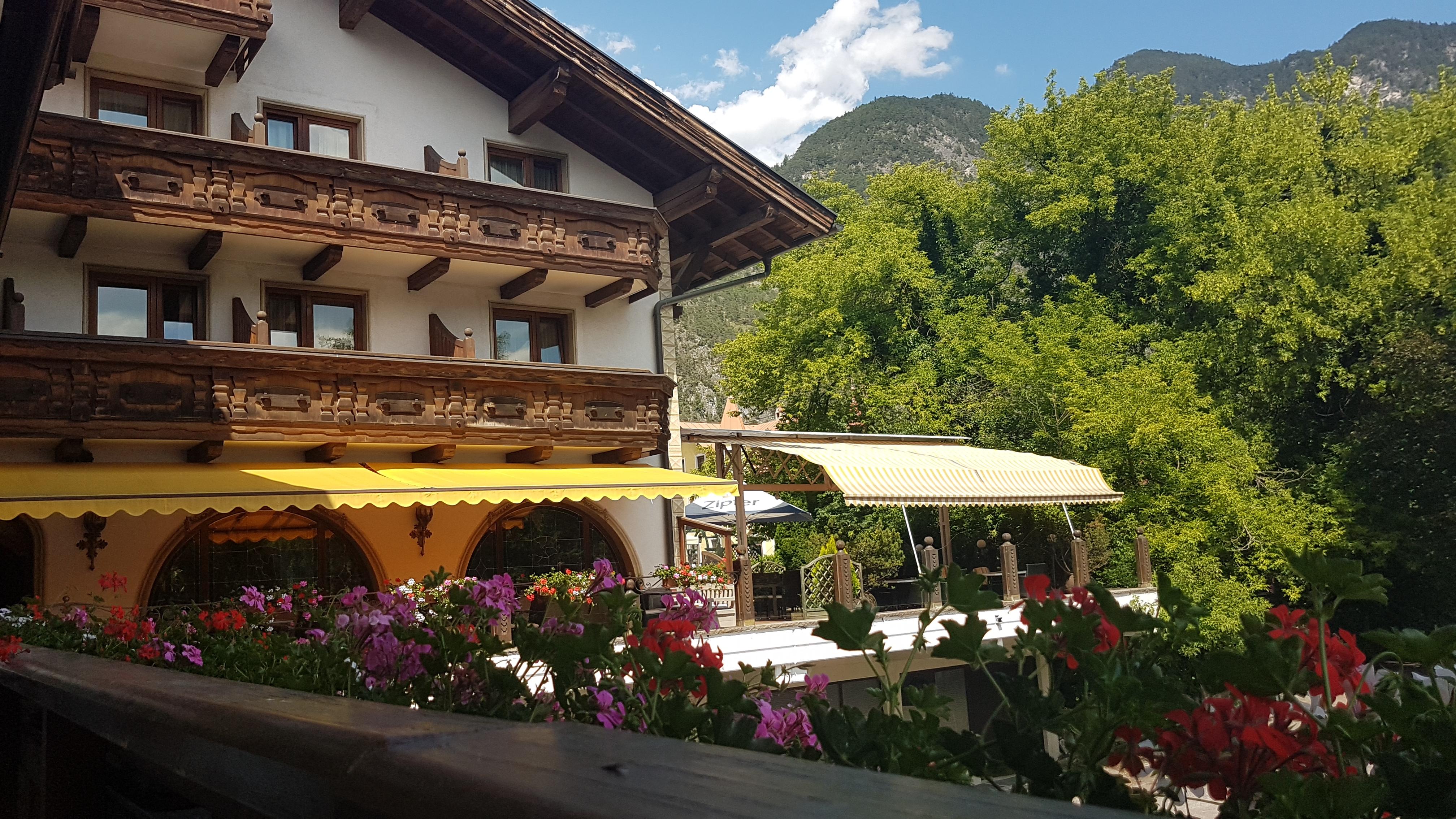 Hotel Tyrolis Zirl Kültér fotó
