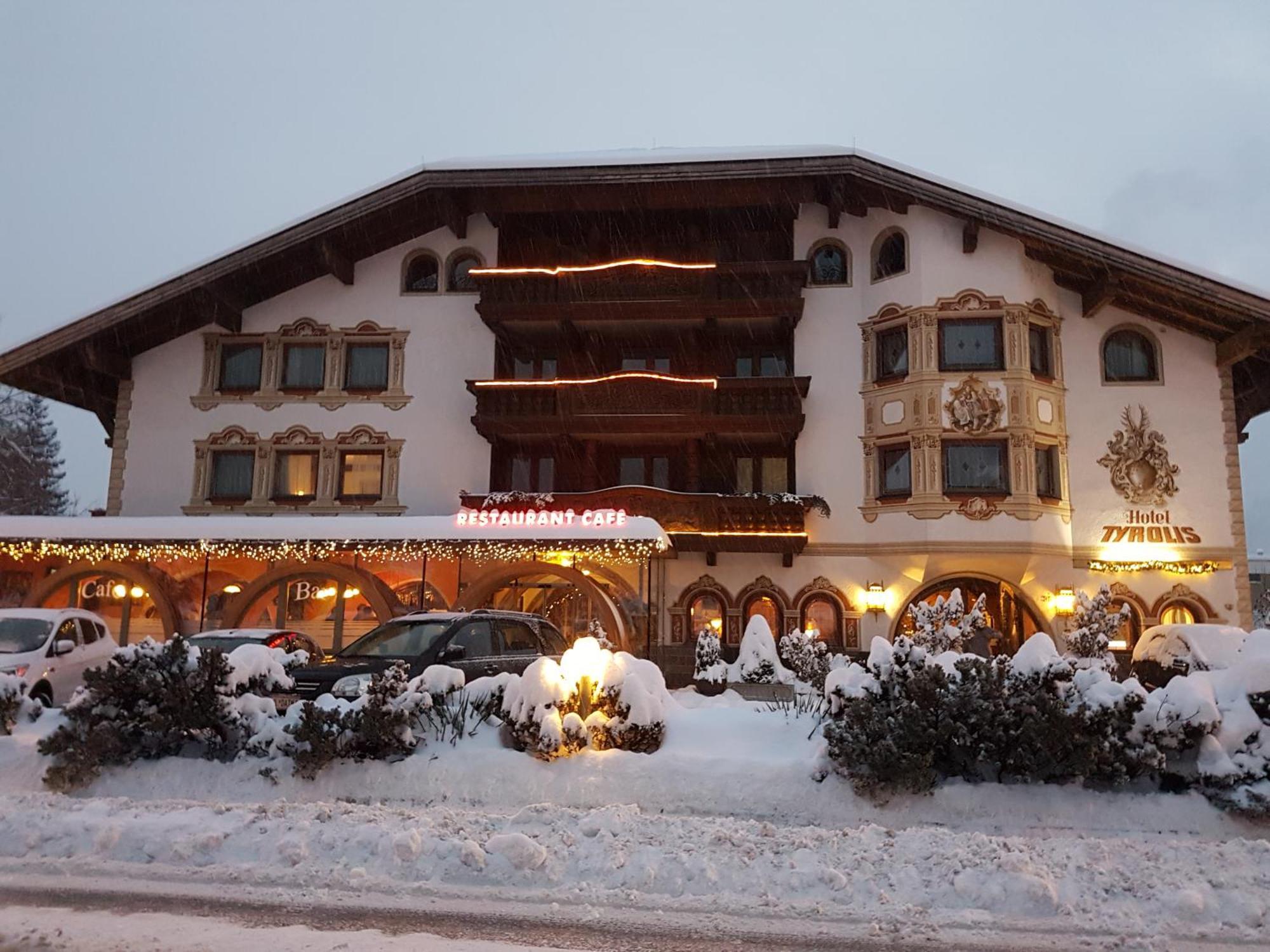 Hotel Tyrolis Zirl Kültér fotó