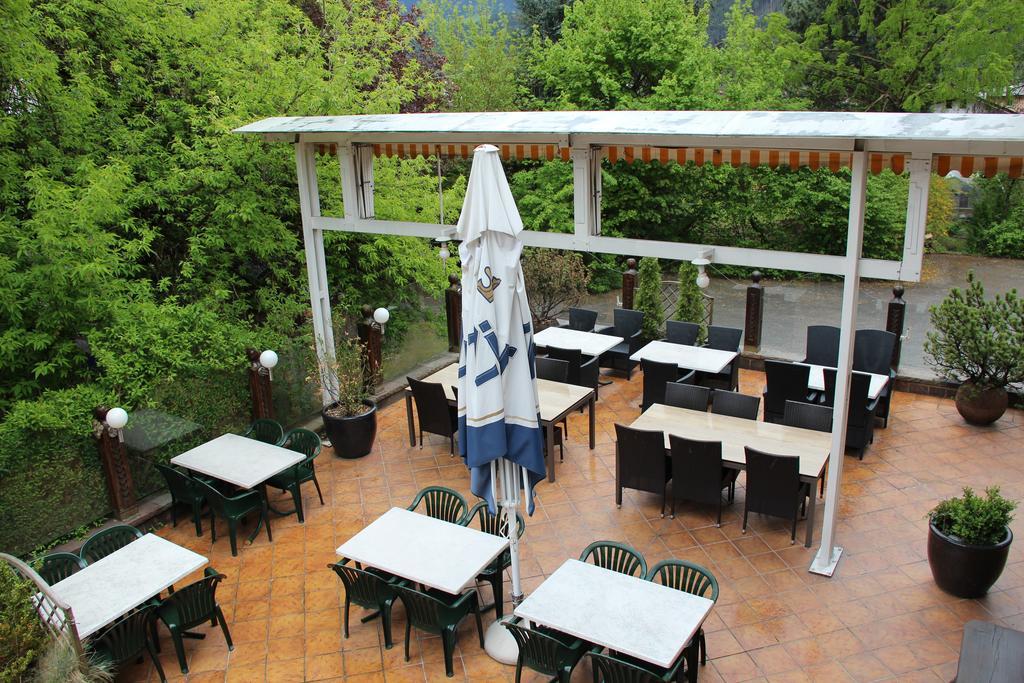 Hotel Tyrolis Zirl Kültér fotó