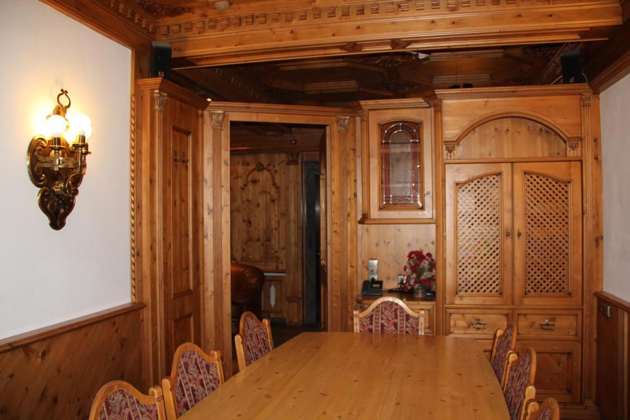 Hotel Tyrolis Zirl Kültér fotó