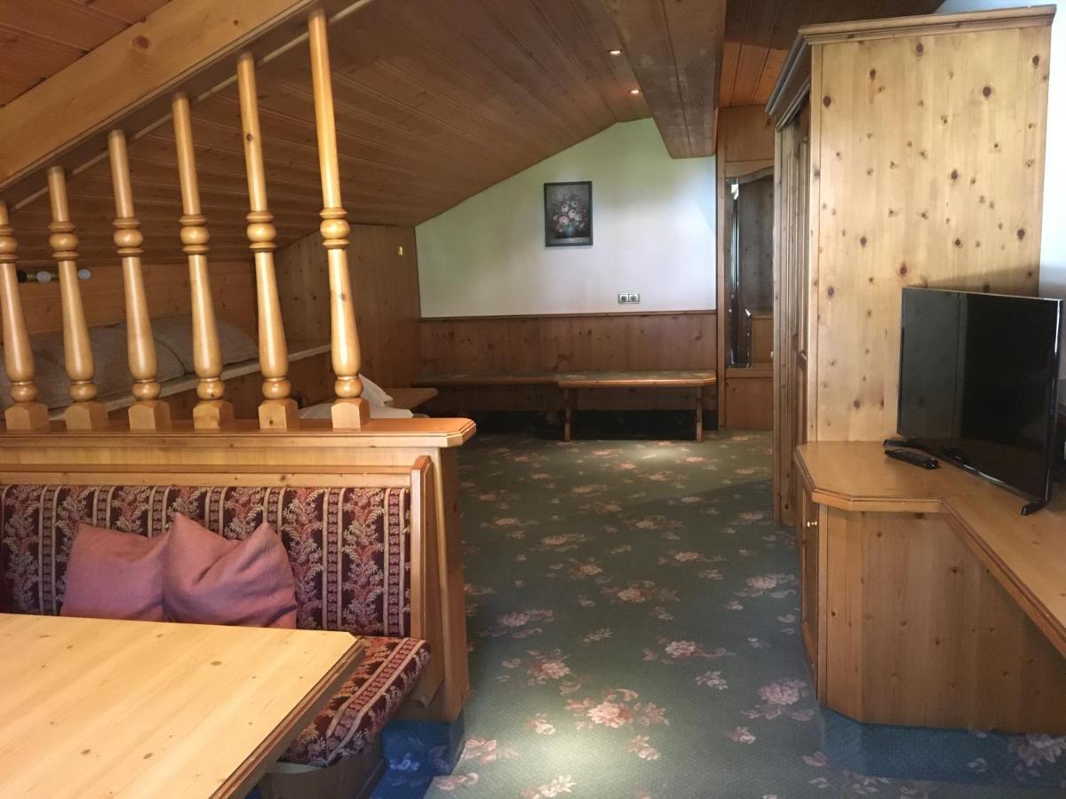 Hotel Tyrolis Zirl Kültér fotó