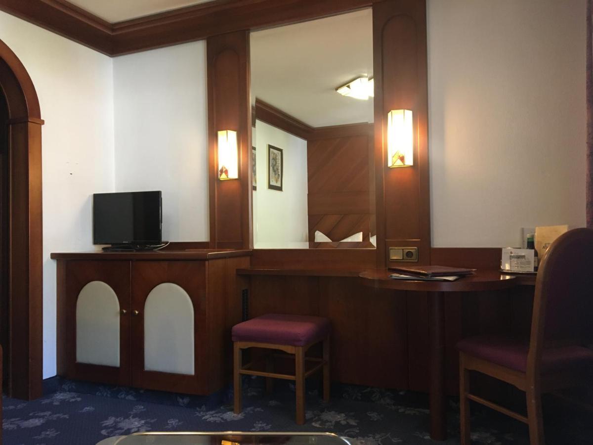 Hotel Tyrolis Zirl Kültér fotó